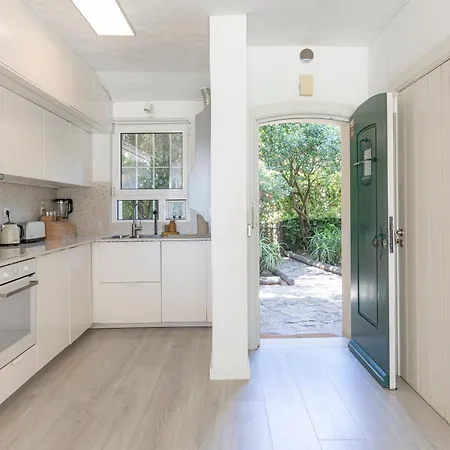 Sea'ya Thoughtful - Marinha * קסקאיס