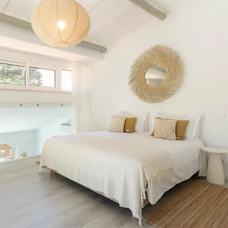 Sea'ya Thoughtful - Marinha קסקאיס