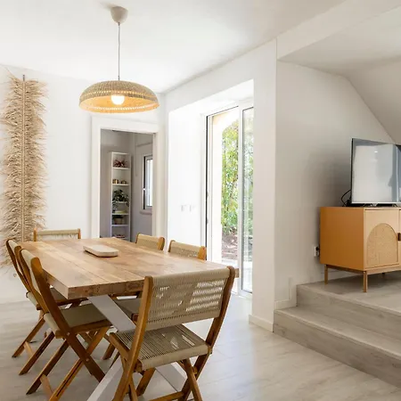 Sea'ya Thoughtful - Marinha קסקאיס